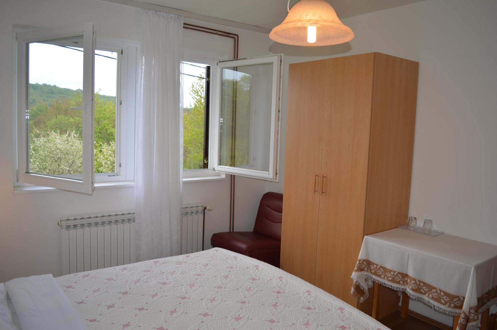House Draga Plitvice 3*